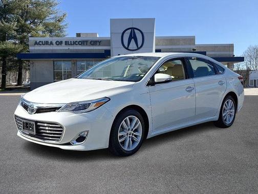 2013 Toyota Avalon XLE