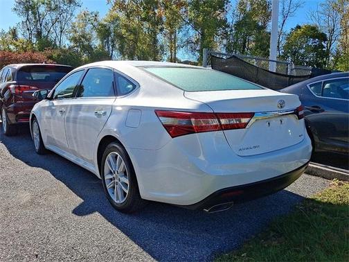 2013 Toyota Avalon XLE