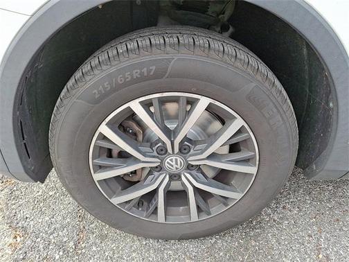 2020 Volkswagen Tiguan 2.0T SE