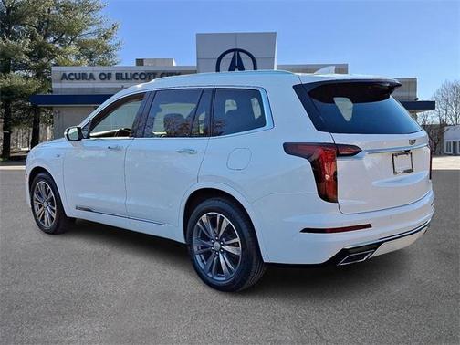 2021 Cadillac XT6 Premium Luxury FWD