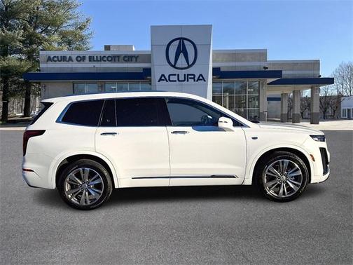 2021 Cadillac XT6 Premium Luxury FWD