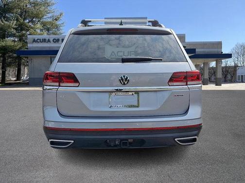 2022 Volkswagen Atlas 3.6L SE w/Technology
