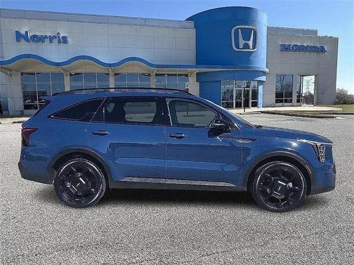 2024 Kia Sorento X-Line EX