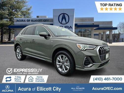 2023 Audi Q3 45 S line Premium