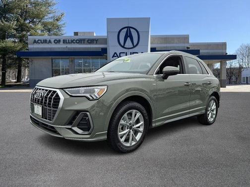 2023 Audi Q3 45 S line Premium