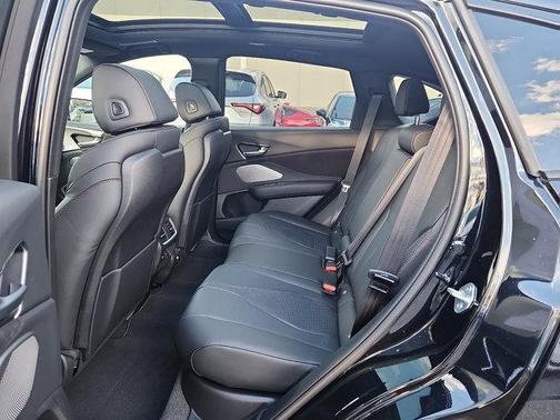 2026 Acura RDX Advance Package