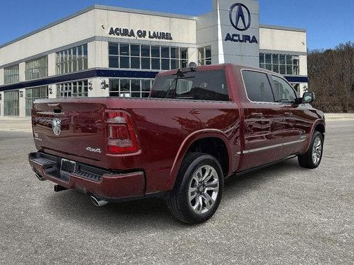 Delmonico Red Pearlcoat 2024 RAM 1500 Limited
