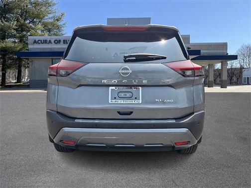 2022 Nissan Rogue SL