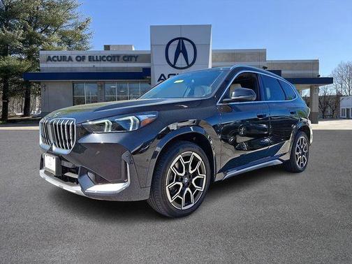 Black Sapphire Metallic 2025 BMW X1 xDrive28i