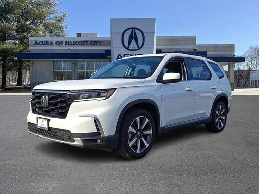 2023 Honda Pilot Touring