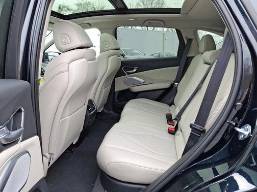 2025 Acura RDX Technology Package