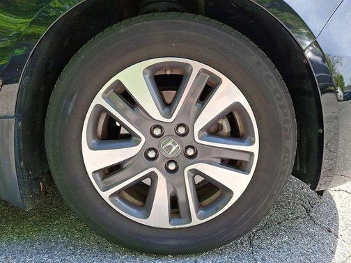 Crystal Black Pearl 2015 Honda Odyssey Touring