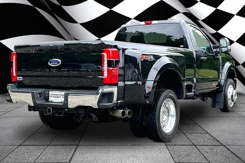 AGATE BLACK 2023 Ford F-450 XLT DRW