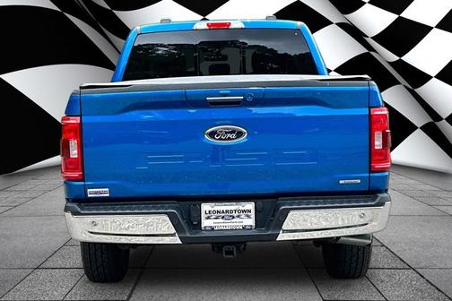 VELOCITY BLUE 2021 Ford F-150 XLT