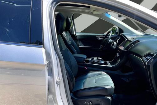 INGOT SILVER METALLIC 2019 Ford Edge TITANIUM