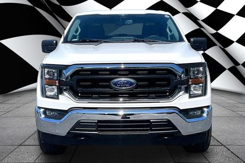 OXFORD WHITE 2023 Ford F-150 XLT