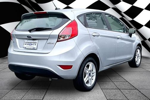 INGOT SILVER 2018 Ford Fiesta SE