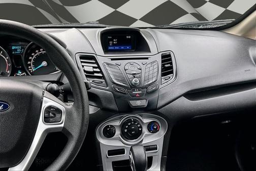 INGOT SILVER 2018 Ford Fiesta SE
