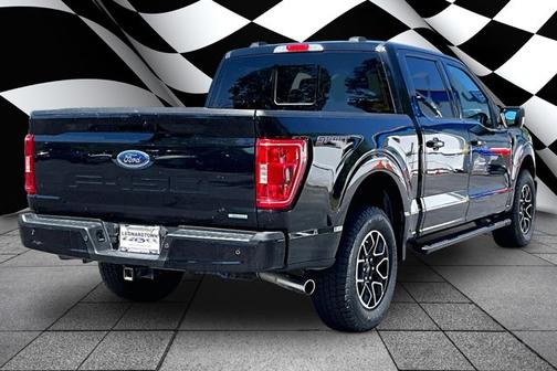 AGATE BLACK METALLIC 2023 Ford F-150 XLT