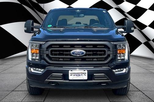 AGATE BLACK METALLIC 2022 Ford F-150 XLT