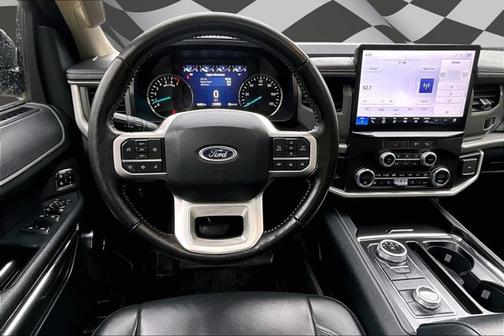 AGATE BLACK METALLIC 2022 Ford Expedition XLT