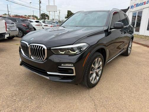 Black 2019 BMW X5 xDrive40i