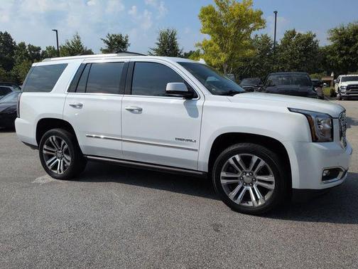 Summit White 2019 GMC Yukon Denali