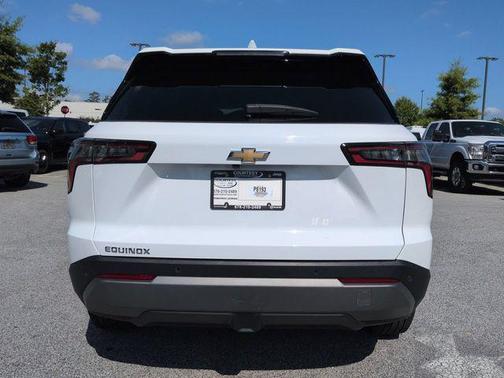 Summit White 2026 Chevrolet Equinox 1LT
