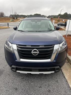 2024 Nissan Pathfinder SL 4WD