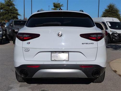 2022 Alfa Romeo Stelvio Ti
