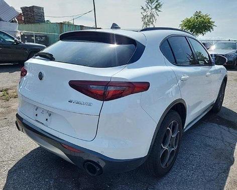 2022 Alfa Romeo Stelvio Ti