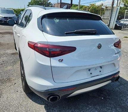2022 Alfa Romeo Stelvio Ti