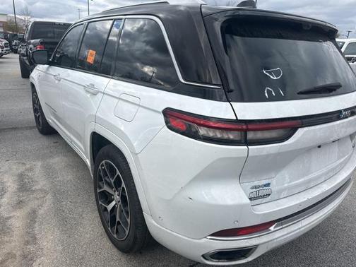 2022 Jeep Grand Cherokee 4xe Summit Reserve
