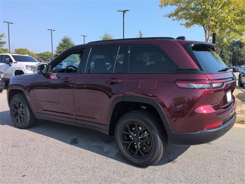 2025 Jeep Grand Cherokee Altitude