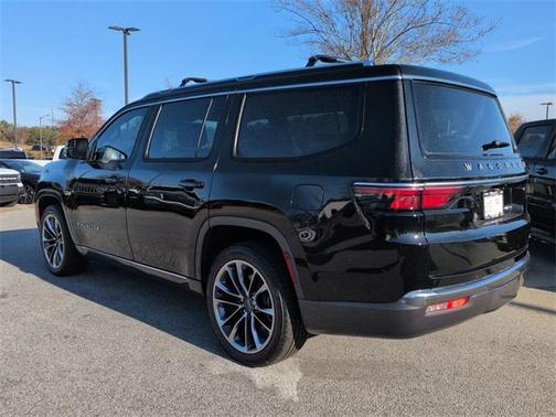 2022 Jeep Wagoneer Series III 4x2