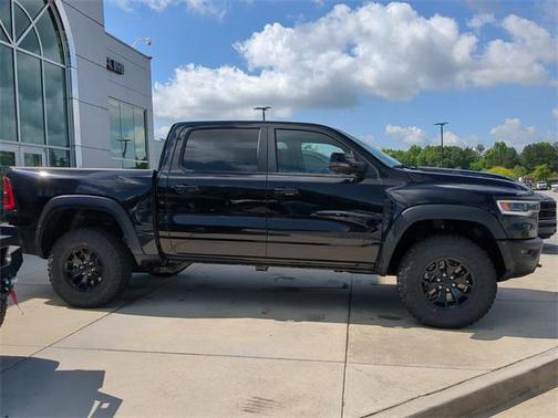 2025 RAM 1500 RHO Crew Cab 4x4 5'7' Box