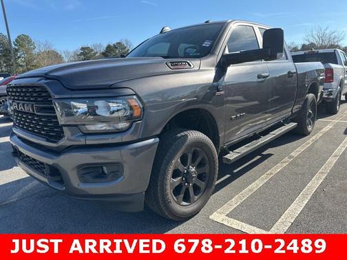 2022 RAM 2500 Big Horn Crew Cab 4x4 6'4' Box