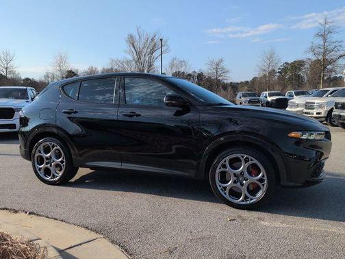 2024 Alfa Romeo Tonale Veloce EAWD