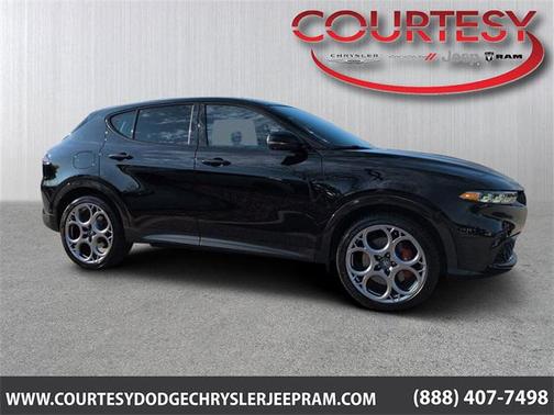 2024 Alfa Romeo Tonale Veloce EAWD