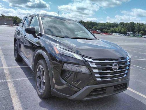 Super Black 2024 Nissan Rogue SV
