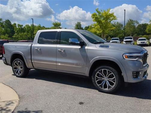 2025 RAM 1500 ST