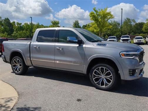 2025 RAM 1500 ST