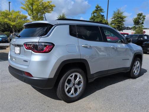 2025 Jeep Compass Latitude