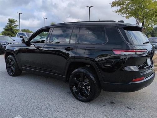 2022 Jeep Grand Cherokee L Altitude