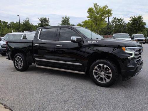 Black 2023 Chevrolet Silverado 1500 High Country