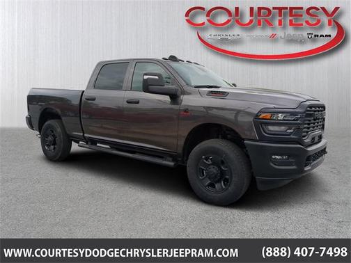 2025 RAM 3500 Tradesman Crew Cab 4x4 6'4' Box
