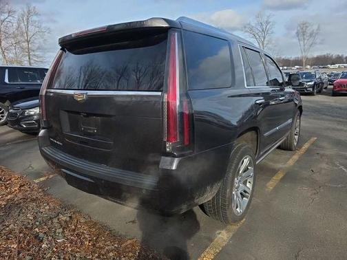 2017 Cadillac Escalade Premium Luxury