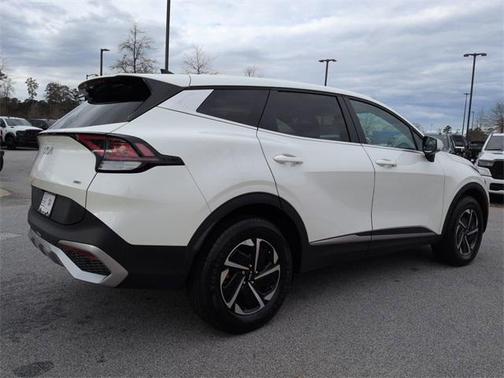 2023 Kia Sportage Hybrid LX