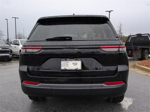 2026 Jeep Grand Cherokee Altitude