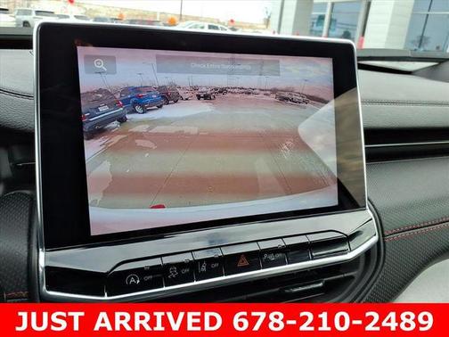 Bright White Clearcoat 2025 Jeep Compass Trailhawk